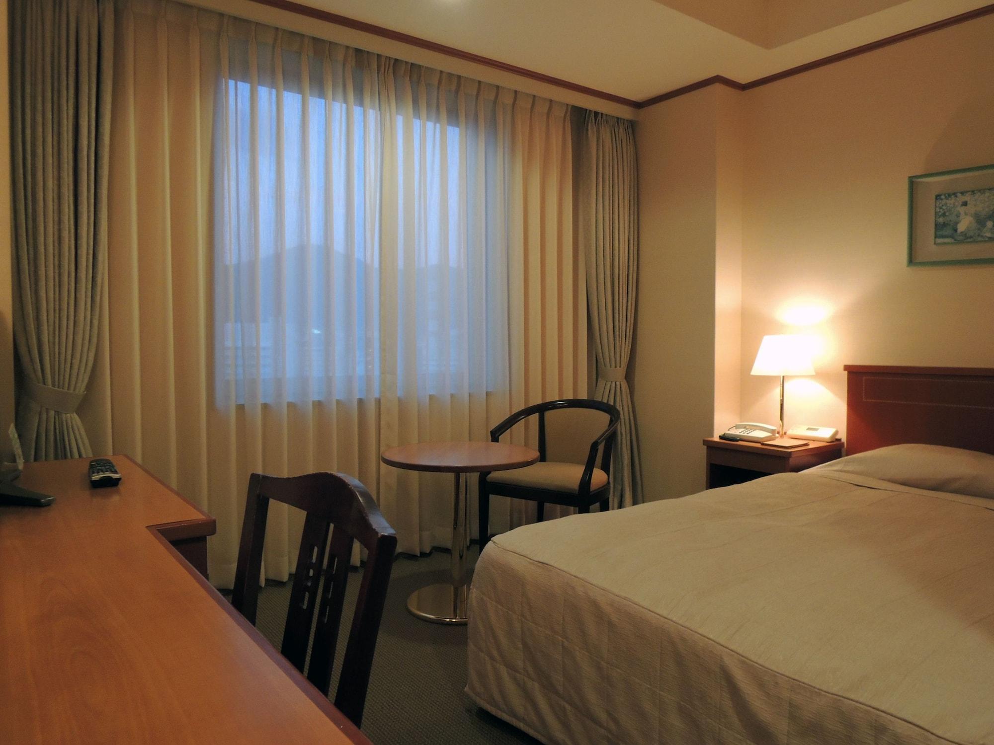 Hotel Crown Palais Kokura Kitakyūshū Extérieur photo