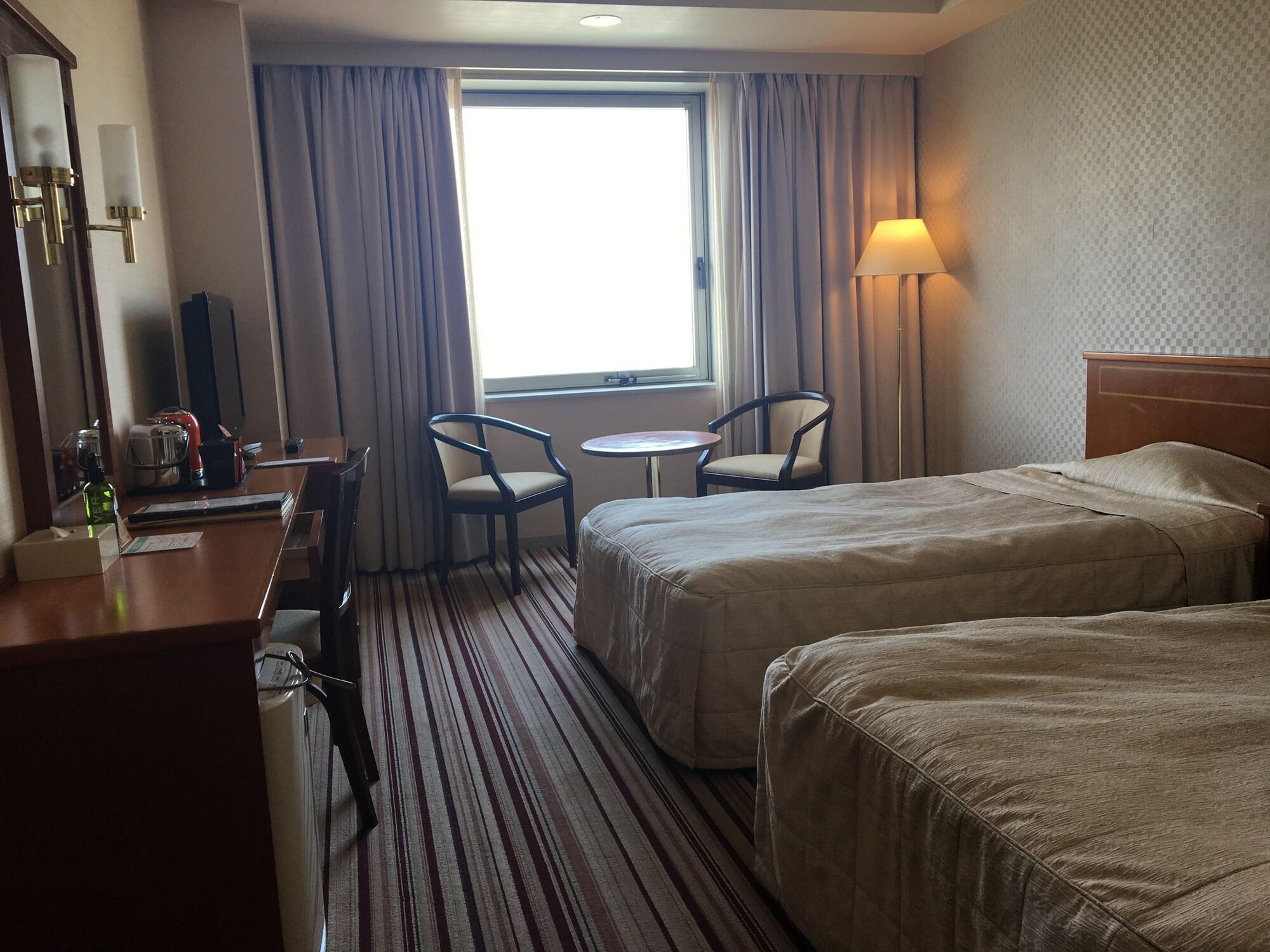Hotel Crown Palais Kokura Kitakyūshū Extérieur photo